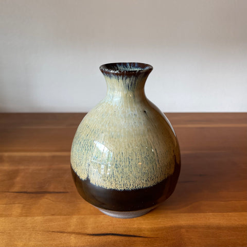 Karatsu Sake Pot