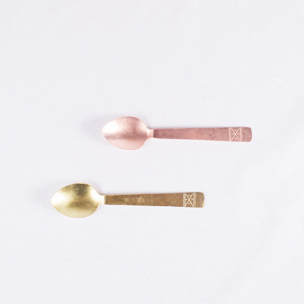 Dian Spoon, Brass