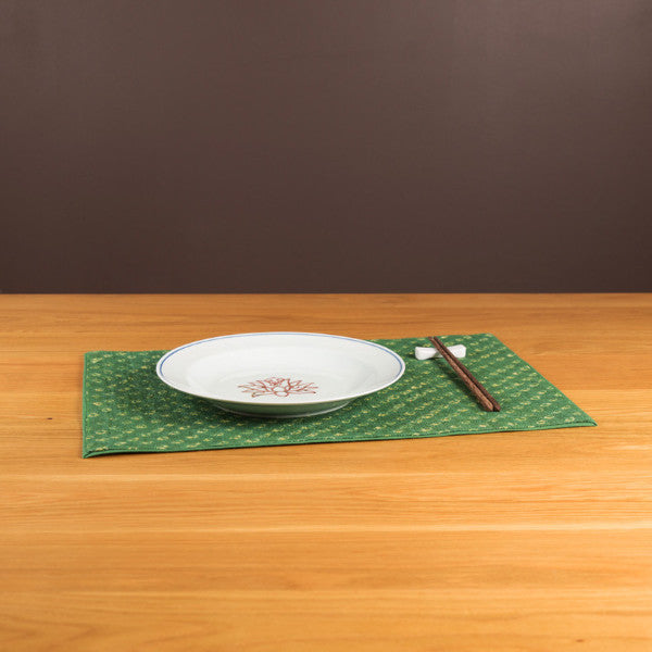 Tie Dye Pea Pattern Handmade Placemat, Avocado