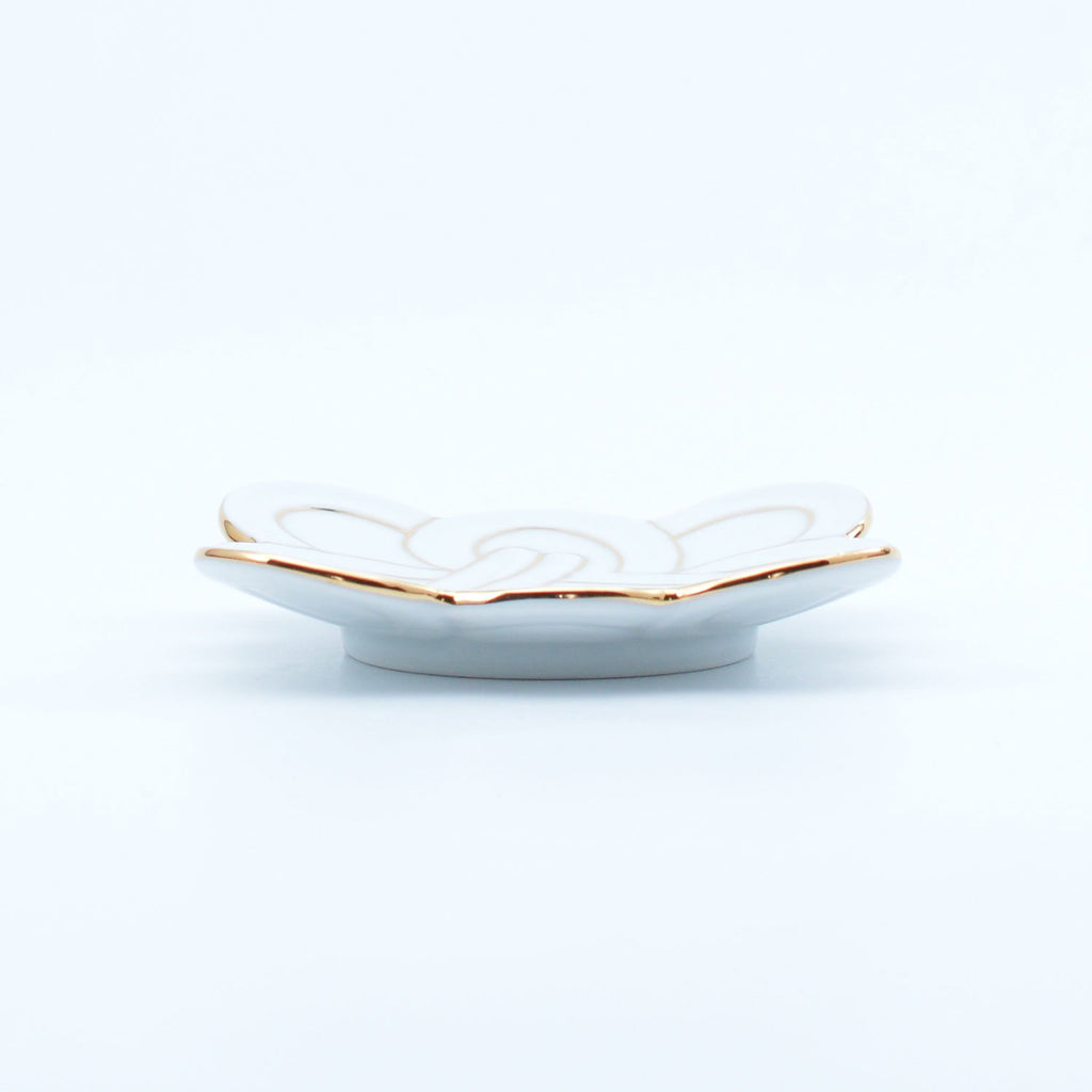 Engimono Plate, Lucky Knot