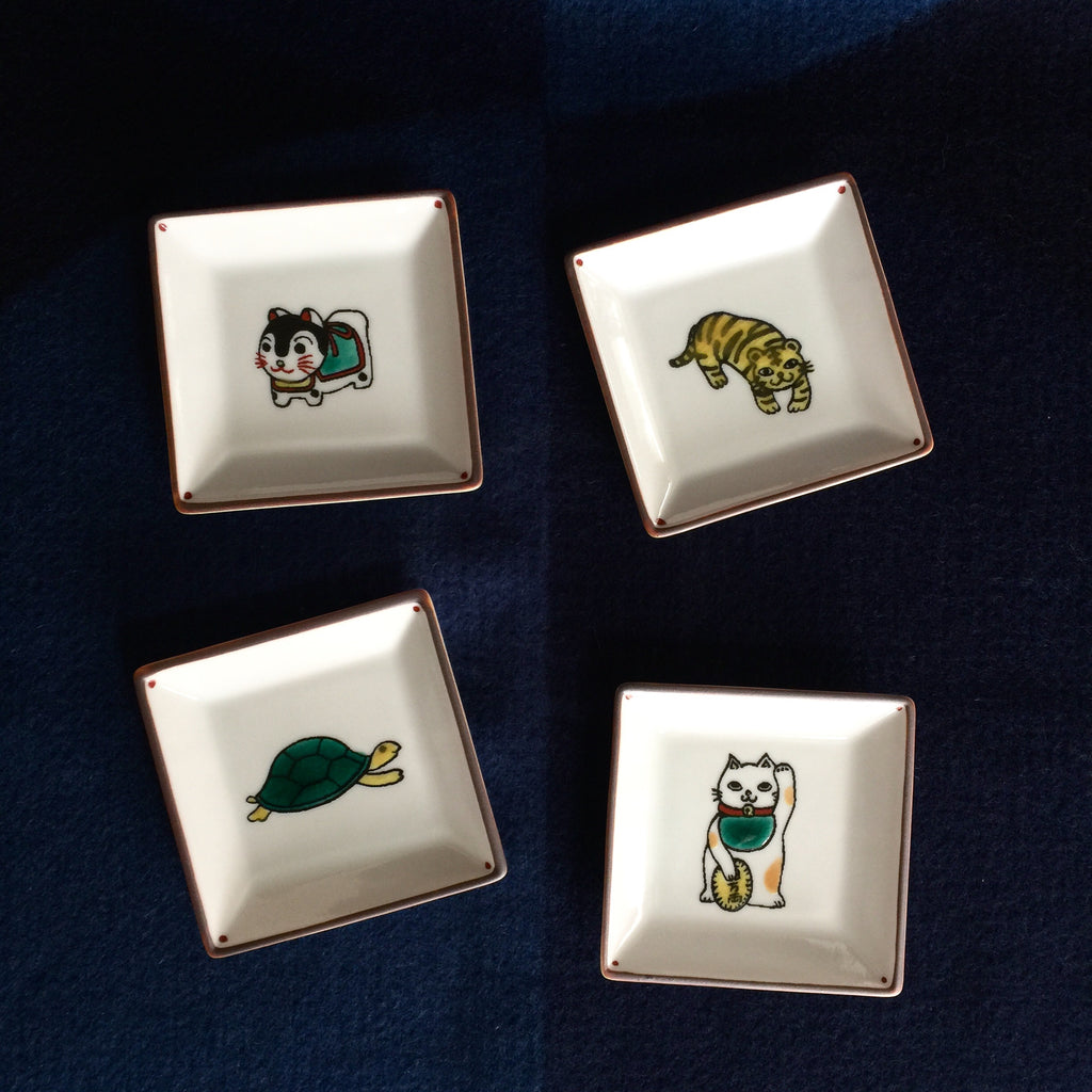 Japanese Kutani Animal Plate