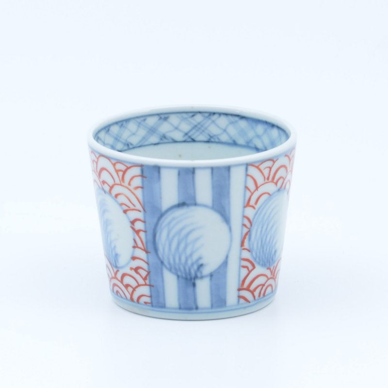 Imari Cup, Waves