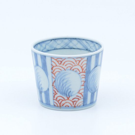Imari Cup, Waves