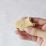 Taiyaki Chopstick Rest, Natural