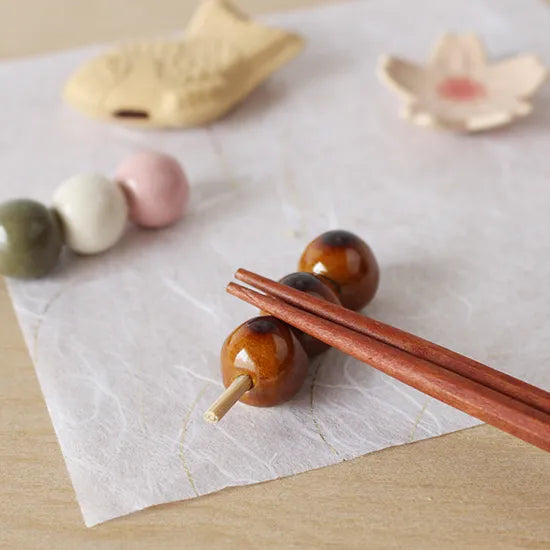 Mitarashi Dango Chopstick Rest