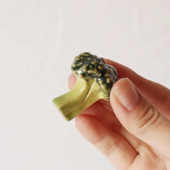 Brocolli Chopstick Rest
