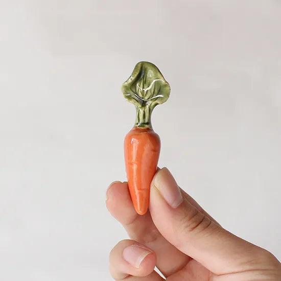 Carrot Chopstick Rest
