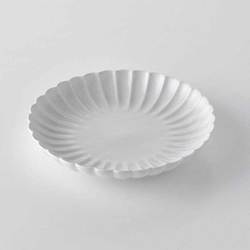White Kikuko Plate, Medium