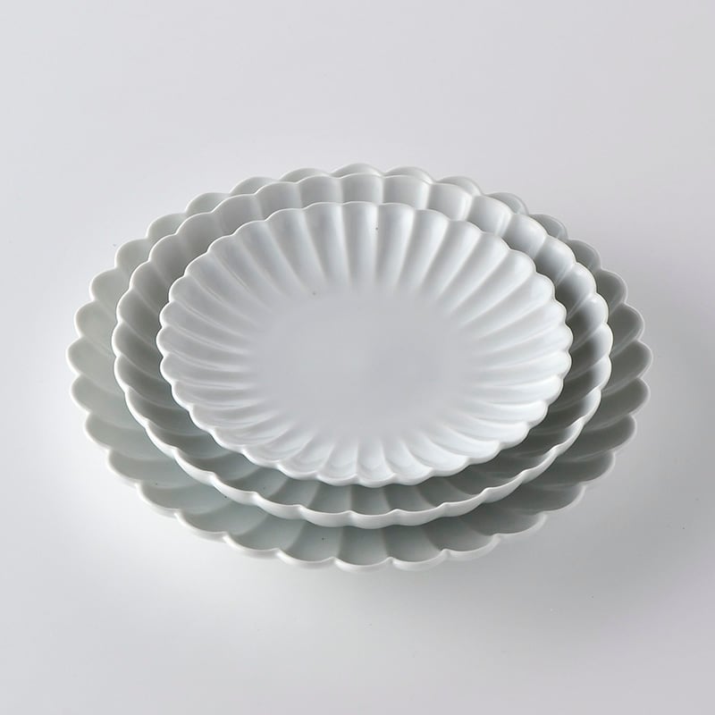 White Kikuko Plate, Medium