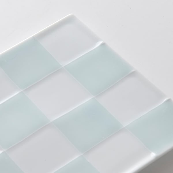 Ichimatsu Plate, Medium