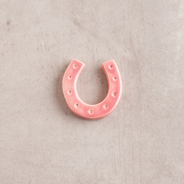 Horseshoe Chopstick Rest, Pink