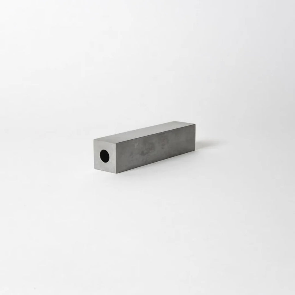 Ichi Flower Vase, Gray