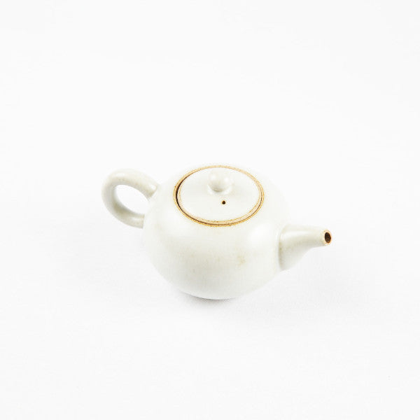 Pottery Tea Set, Creamy White II