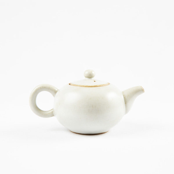 Pottery Tea Set, Creamy White II
