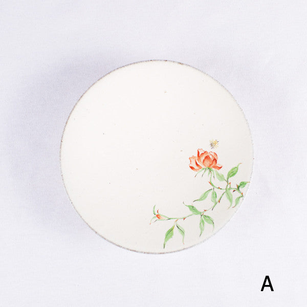 Hand-Painted Artisanal Chinese Plate, Red China Rose with Bee