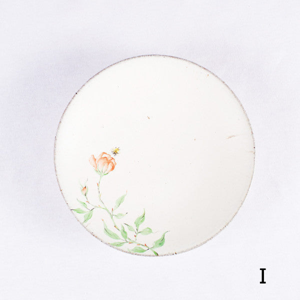 Hand-Painted Artisanal Chinese Plate, Red China Rose with Bee