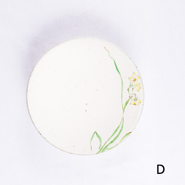 Hand-Painted Artisanal Chinese Plate, Narcissus