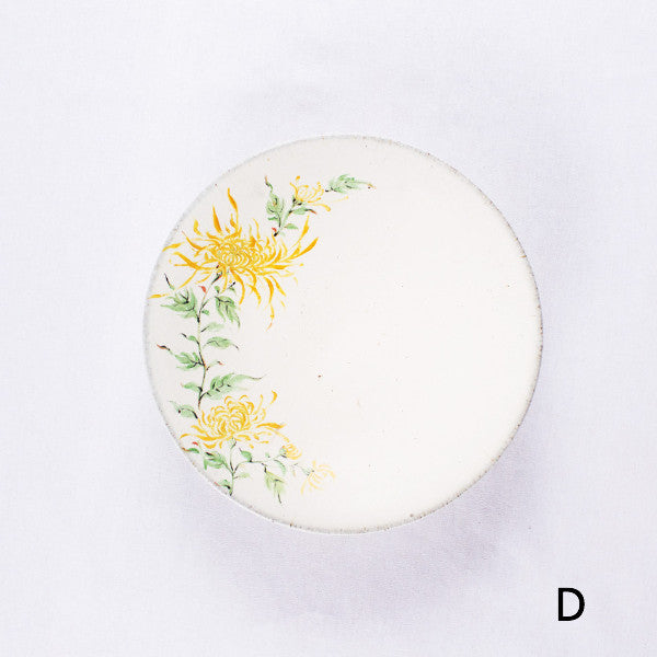 Hand-Painted Artisanal Chinese Plate, Chrysanthemum