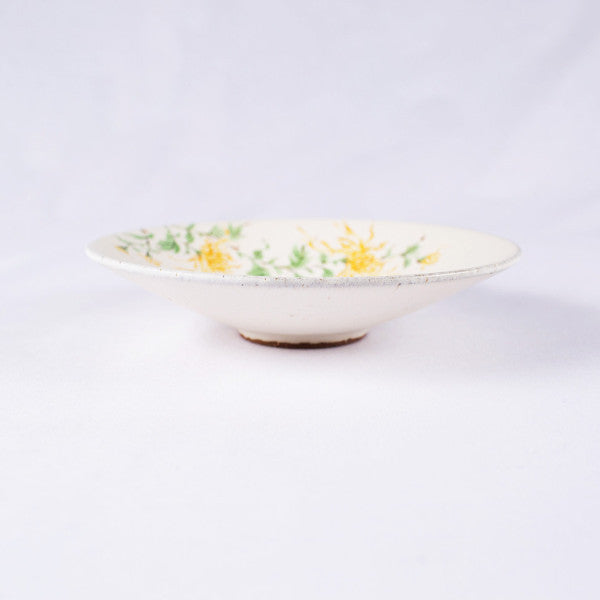 Hand-Painted Artisanal Chinese Plate, Chrysanthemum