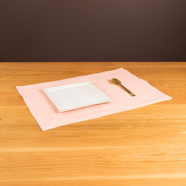 The Gourmet French Linen Placemat, Daisy Pink