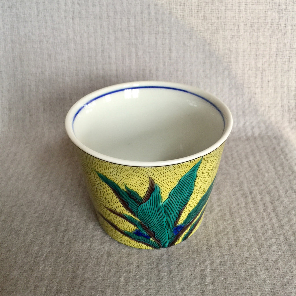 Japanese Kutani Tea Cup, Japanese Sacred Lily